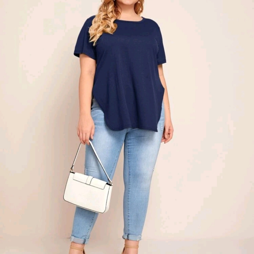 Shein Plus Slit Hem Solid Tee